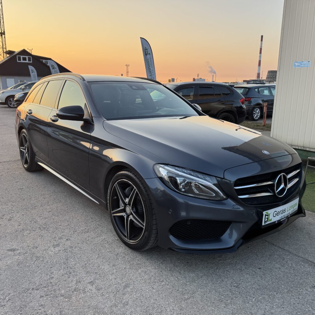 Mercedes-Benz C220
